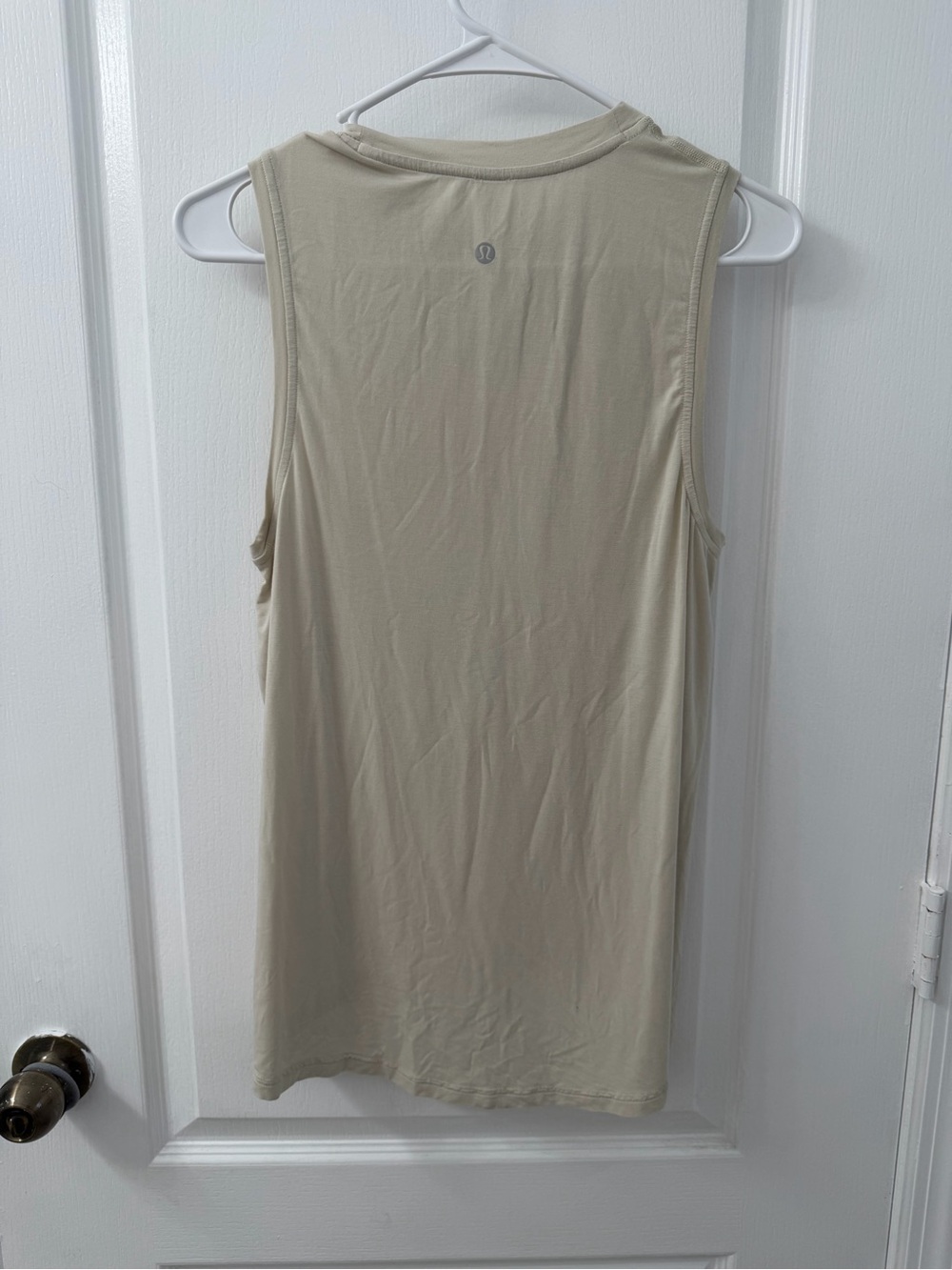 Lululemon Modal-Silk Blend Tie-Front Yoga Tank Top Natural Ivory (Size 4) - Picture 7 of 8
